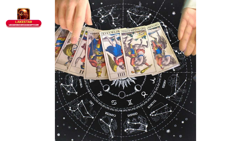 Bói Bài Tarot: Giải Mã Số Phận, Khai Mở Cơ Hội Mới Từ LakeStar 1 Bói bài Tarot là gì? Lịch sử, nguồn gốc và cách hoạt động của Tarot