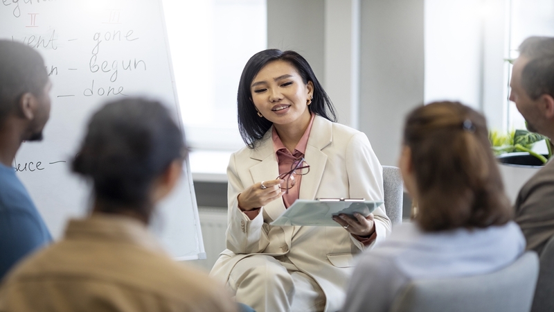 Tổng quan về vận hạn nghề nghiệp theo năm